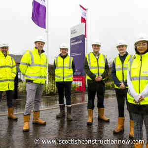 Taylor Wimpey welcomes MSP to Barrhead development - Scottish Construction Now