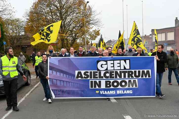 Betoging Vlaams Belang tegen asielcentrum en tegenactie Boom zonder Haat blijven netjes uit mekaars vaarwater