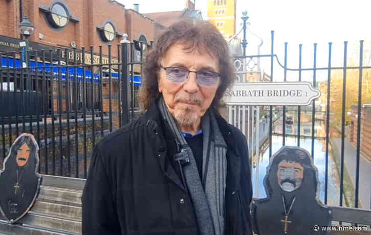 Black Sabbath’s Tony Iommi gets introduced to 469-million-year-old fossil named after him