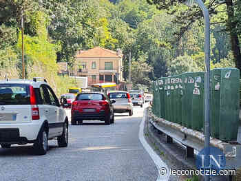 Si rompe un allacciamento idraulico, code sulla vecchia Lecco - Ballabio - Lecco Notizie