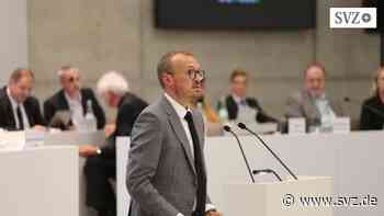 Haushalt mit Verspätung: Landrat Sternberg sieht harte Zeiten für Ludwigslust-Parchim kommen | svz.de - svz.de