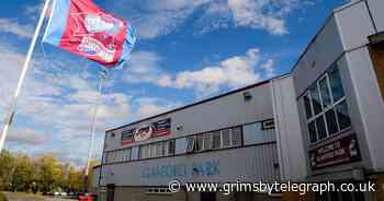 Hooligan bottle thrower banned from Scunthorpe United for three years - Scunthorpe Telegraph