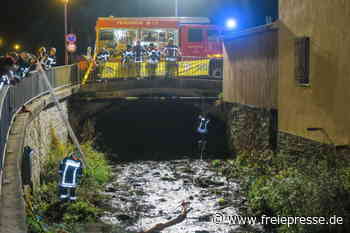 Ölfilm auf der Großen Mittweida in Raschau - Freie Presse