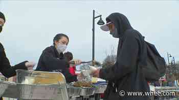 No one left behind: a local group serving Thanksgiving meals to those in need