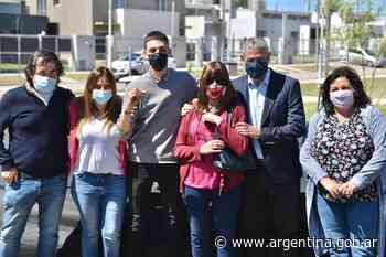 Ferraresi entregó viviendas en Merlo y Estación Buenos Aires - Argentina.gob.ar Presidencia de la Nación