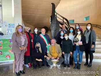 Lariano - Svelata a scuola l'opera del maestro Palmiro Taglioni dedicata allo scrittore Achille Campanile - Foto, Photogallery - Castelli Notizie