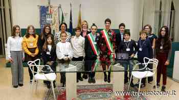 Silea ha il nuovo Consiglio Comunale dei Ragazzi: ha vinto la lista ambientalistica - TrevisoToday