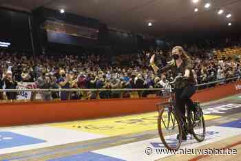 Mooi afscheid voor Jolien D’hoore inhet Gentse Kuipke