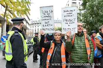 Climate protesters in south London arrested on bridges