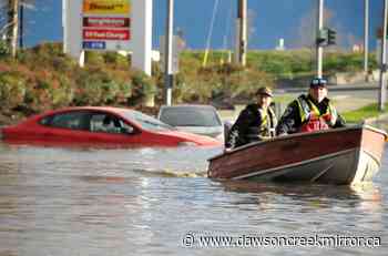 Feds ban non-essential watercraft from flood zones in B.C. - Dawson Creek Mirror