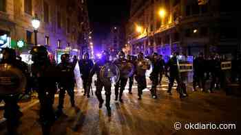 Sánchez revela a Bildu qué policías llevan cámaras mientras prepara la ley del terrorismo callejero - okdiario.com