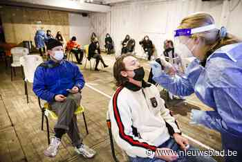 Zo verliep de eerste feestnacht met sneltest in Plein Publiek: “Dit vertellen we later aan onze kleinkinderen”