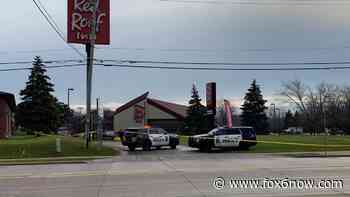 Man dead at Red Roof Inn in Oak Creek: medical examiner - FOX 6 Milwaukee