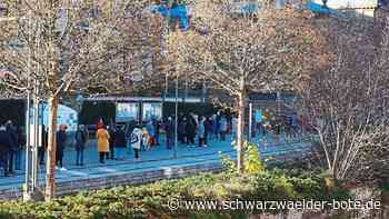 Warteschlangen in Dobel: Rekordverdächtig: circa 250 Willige geimpft