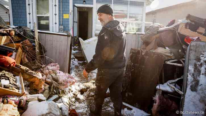 'Like a tsunami': Survivor of B.C. flooding describes what happened, and what he found when he came back home