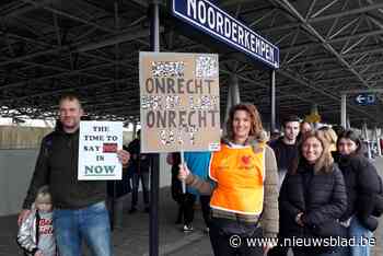 Dertigtal betogers op trein uit Noorderkempen: “Niet-gevaccineerden voelen zich nu als criminelen”