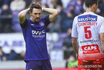 Anderlecht kan ook zonder jeugdproducten niet winnen na rode kaart voor Benito Raman - Het Nieuwsblad