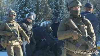 Advocates call for release of journalist, filmmaker arrested at pipeline protest in B.C.