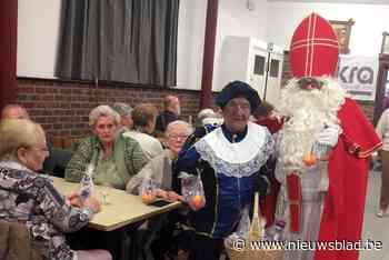 Sint verwent Okra-leden met lekkers (Dilbeek) - Het Nieuwsblad