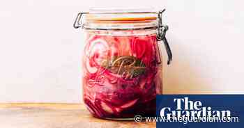 How to make quick pickled red onions – recipe - The Guardian