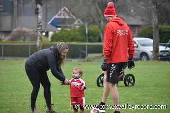 Couple starts pre-school soccer program in Courtenay – Comox Valley Record - Comox Valley Record