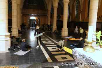 Zonnegroet in de Bellemse kerk