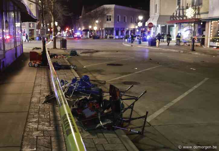 ‘Oorverdovend geschreeuw en gehuil’: minstens 5 doden en 40 gewonden nadat terreinwagen inrijdt op kerstparade in VS