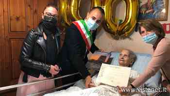 Sardegna, "tzia" Anna Piras di Bari Sardo festeggia i 100 anni - vistanet