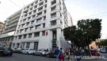 Popolare Bari, caos fra titoli crollati e prestiti da restituire: ora i vertici della banca aprono al confron… - La Repubblica