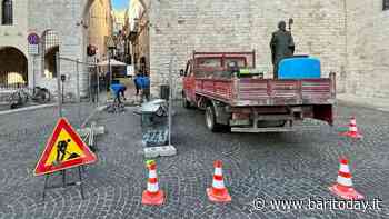 Bari vecchia, lavori sulla pavimentazione di piazzetta 62 marinai: "Via l'avallamento" - BariToday