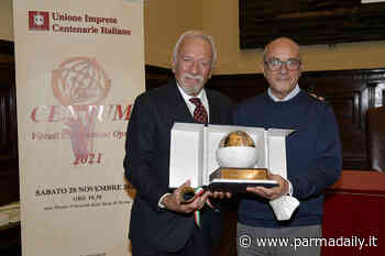 Parma 2020+21: don Antonio Loffredo riceve il premio Centum - - ParmaDaily.it