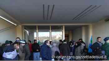 Crotone, ecco "il piano per salvare i posti di lavoro" - Gazzetta del Sud - Edizione Catanzaro, Crotone, Vibo