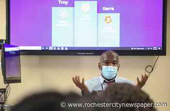 Financial literacy classes prep teens for real world money management