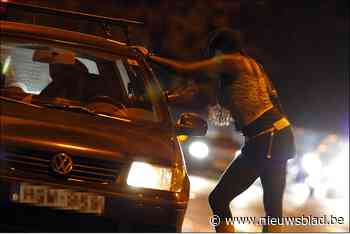 Prostituees maandenlang afgeperst door bende die hen deel van inkomsten afhandig maakt