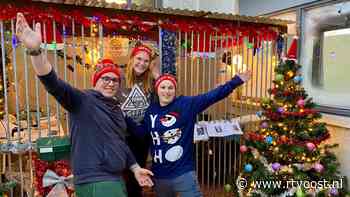 Verzorgers Dierenasiel Zwolle halen bijna 10.000 op door zich twee dagen op te sluiten in hondenkennel - RTV Oost