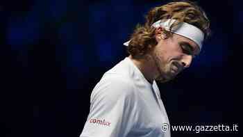 Tsitsipas, tra gomito e vaccino l'Australian Open si allontana - La Gazzetta dello Sport