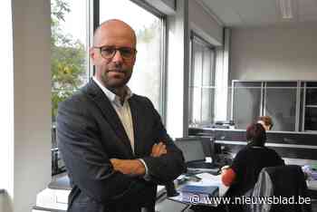 Onvindbaar voor gemeentebesturen: de omgevingsambtenaar