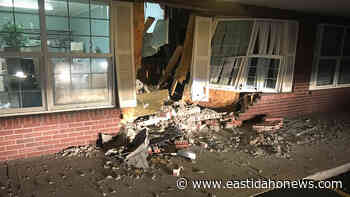 Car crashes into medical office - East Idaho News