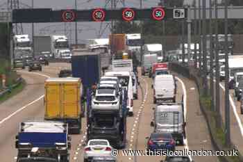 M25 Dartford Crossing traffic: Accident involving trucks