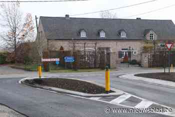 Kruispunt Berlaarbaan-Houwstraat heeft nieuwe middenberm: “Veiliger voor afslaand verkeer”