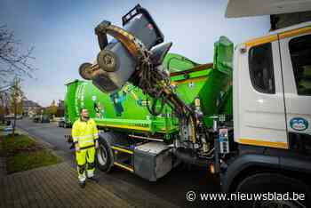 Ivarem haalt huisvuil op met zijlader in Koningshooikt en op Zevenbergen
