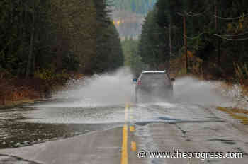 VIDEO: Pierce Creek completely blocked, water flows across Chilliwack Lake Road after heavy rainfall – Chilliwack Progress - Chilliwack Progress