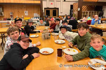 Stranded Chilliwack hockey team finds refuge at Camp Squeah in Hope – Chilliwack Progress - Chilliwack Progress