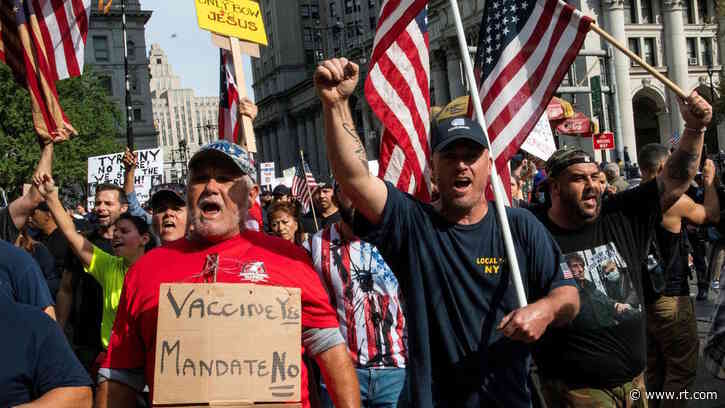 Biden admin makes move on paused vax mandate