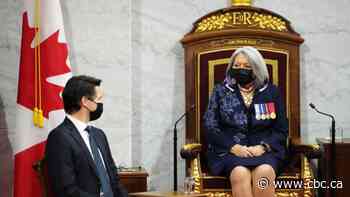 Liberals promise to control pandemic, fight climate change and rebuild economy in throne speech