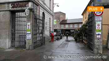 Die alten Gittertore am Augsburger Stadtmarkt werden zum Problem