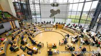 CDU-Fraktion: Beratung über Verfassungsänderung - Süddeutsche Zeitung