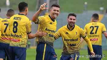 Il Modena vince e si prende la vetta. Terzo successo di fila del Palermo - La Gazzetta dello Sport