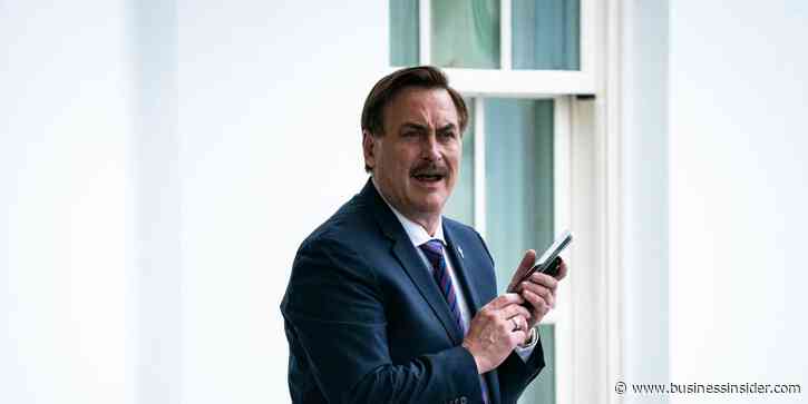 Mike Lindell blames the RNC for not being able to file a Supreme Court complaint that he baselessly claims would overturn the election results