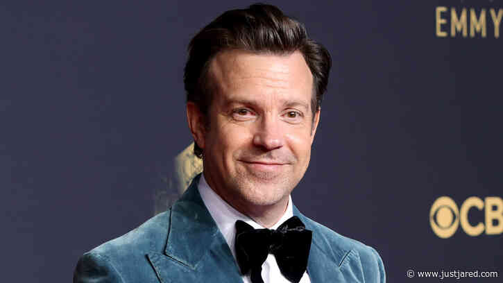 Jason Sudeikis Is Dating 'Ted Lasso' Co-Star Keeley Hazell Again, Spotted Kissing On the Beach!